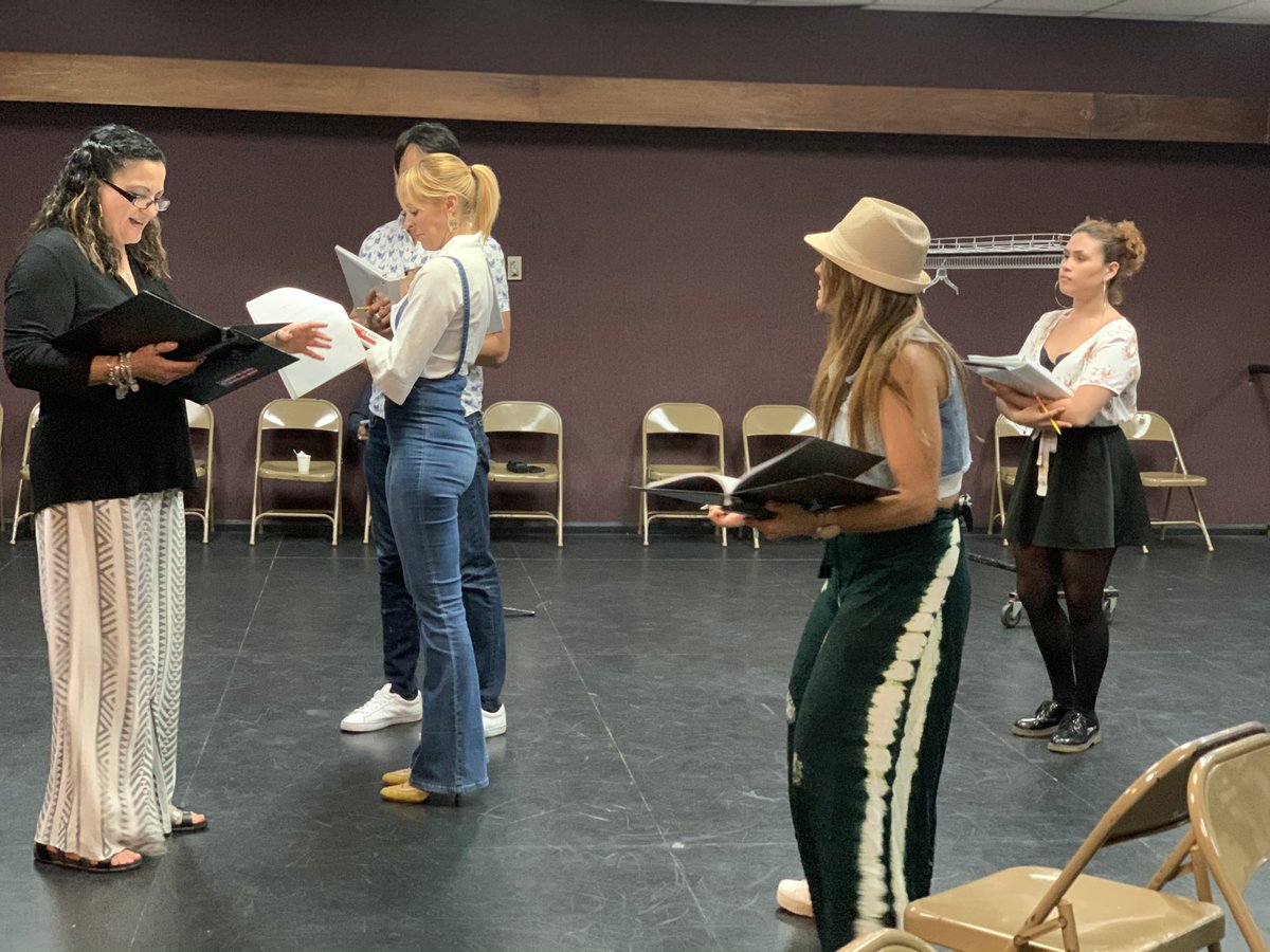 AngelsRadioWeb's tweet photo. #QueMonjasElMusical 21 y 22 de marzo en 
Bellas Artes de Santurce. Una obra para toda la familia. 
Boletos, 787-620-4444 https://t.co/X1pdq9dXOc Te invita: 
#AngelsAlquimiaRadioWeb https://t.co/GDK83TomAz