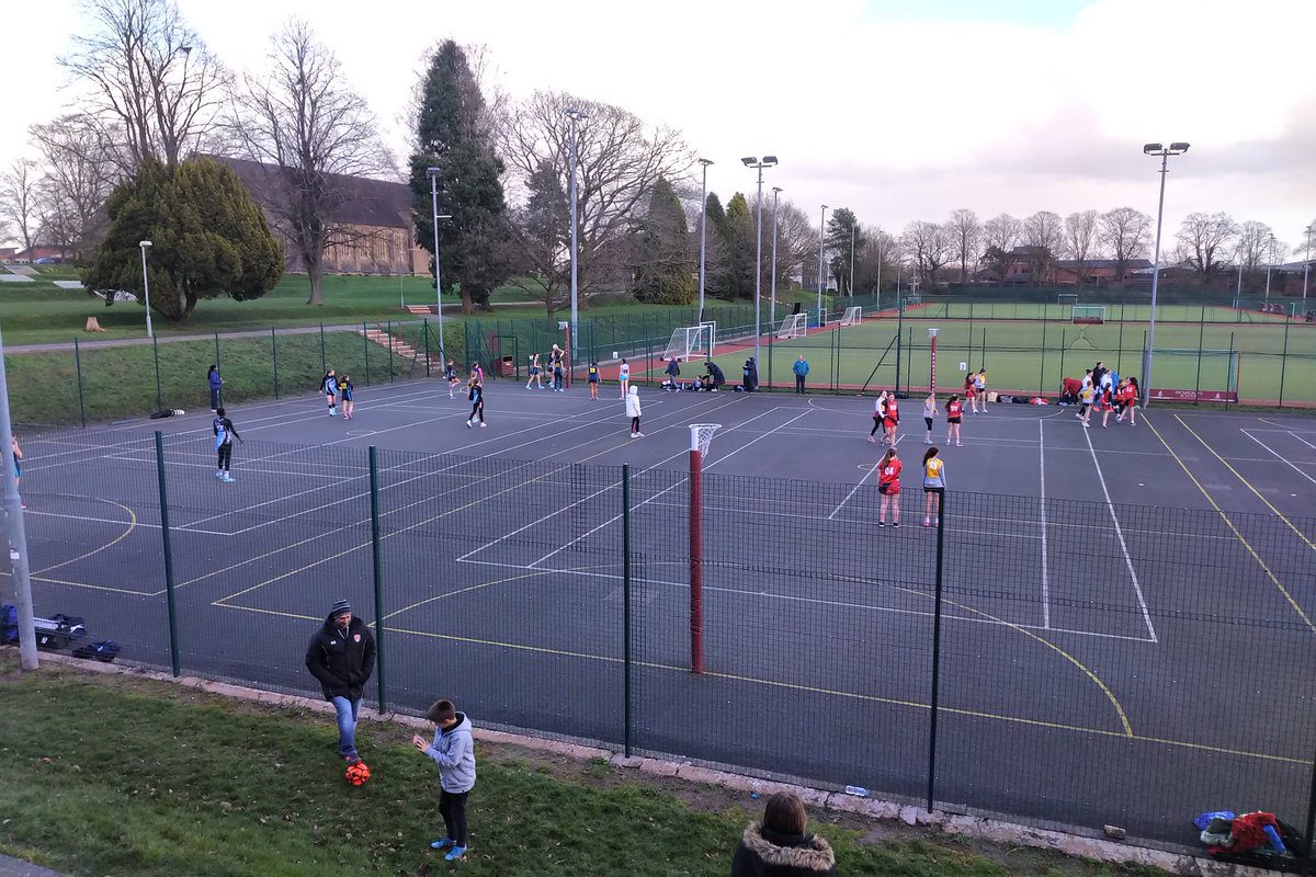 CINL16's tweet image. Another great day...last matches are on court now! See you all next week!