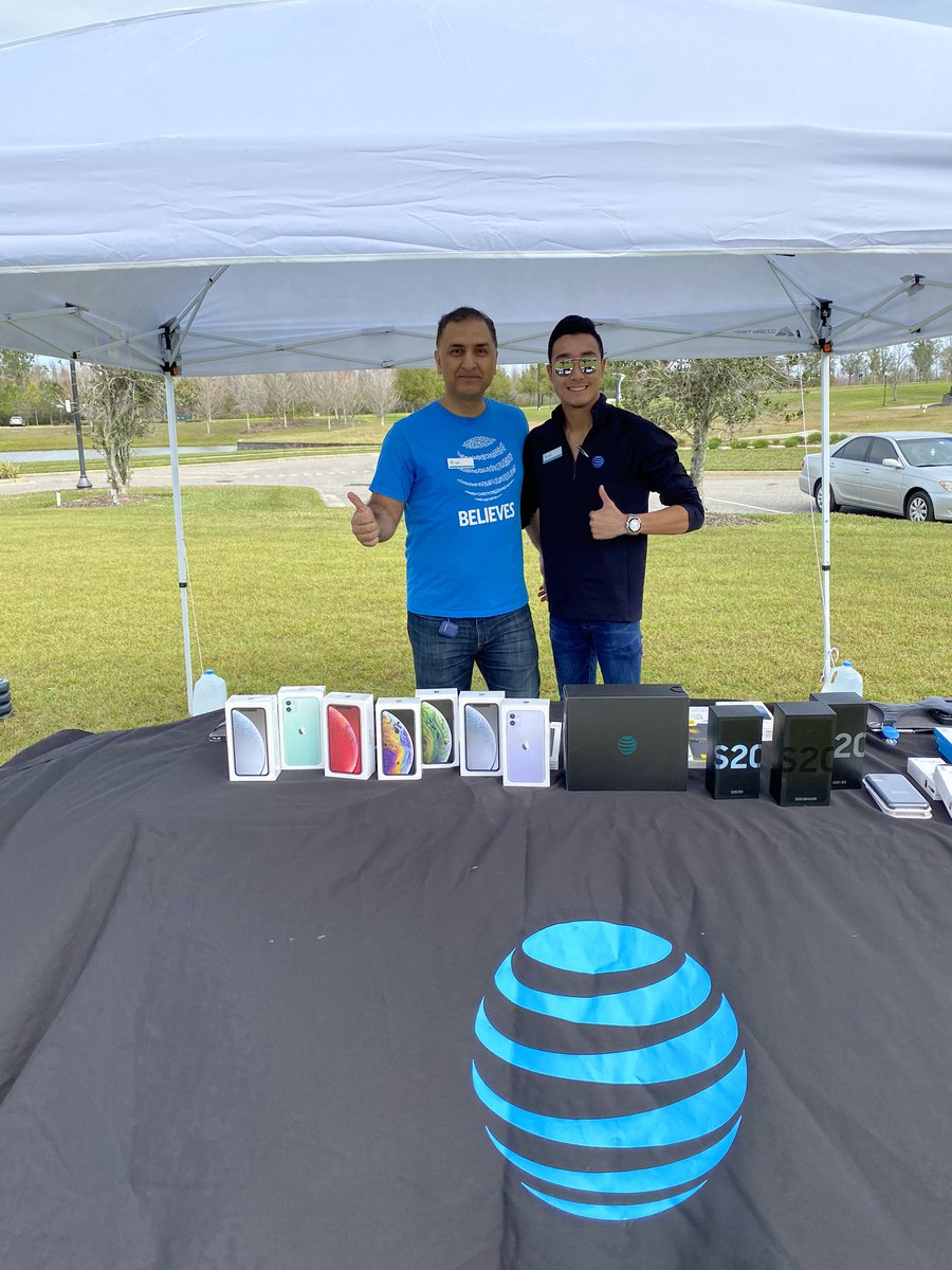 SajidA_FL's tweet photo. Going outside the four walls today with @jaredw_813 at The Connerton Community Event. Let’s get it!!👍🏼 @Bri_Cowell @Garrett_813 @team_oselett @MilagrosMontout https://t.co/2HkaqJn4WE
