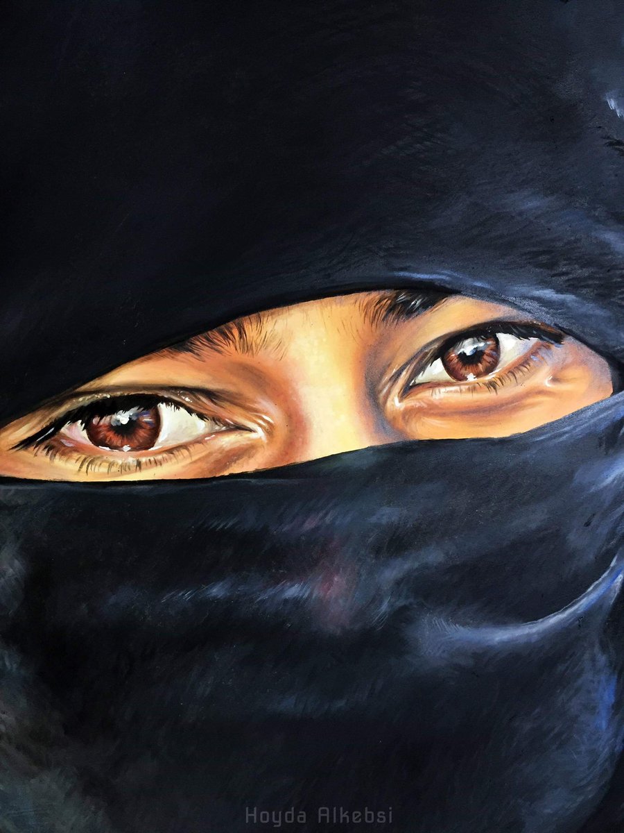 Hoydadi's tweet photo. لوحتي الواقعية الزيتية الكبيرة لمرأة يمنية

#اليوم_العالمي_للمرأة2020 
#رسمتي #اليمن https://t.co/d02dCnd542