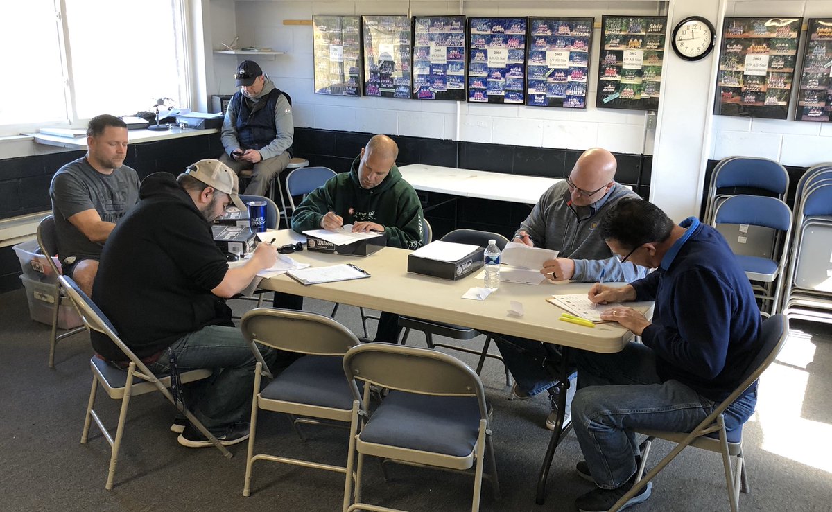 BarnegatLl's tweet photo. Round 5 of our Minors draft. Coaches are all-in on these kids! There’s some grumbling and groans of “I wanted him” going on. We can’t wait for the season to start. Who’s ready for 70° tomorrow?!?
#Barnegat #LittleLeague #BLL #LetsGo! #SpringSeasan2020⚾️ #putmeincoachimreadytoplay https://t.co/0a5gwdssQE