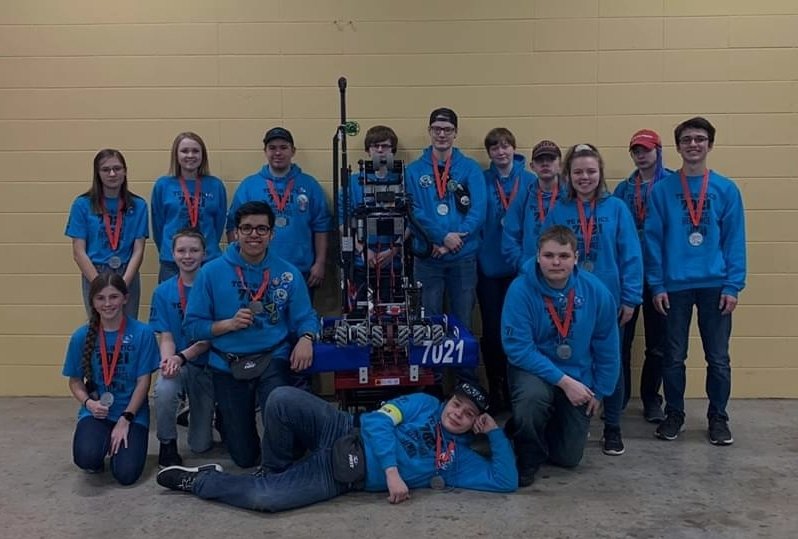 What a great weekend. 2nd Alliance Captains, finished 2nd in the finals, received the Quality award and the wild card to the World Championship. <a href="/FRCTeams/">FIRST Robotics Competition</a> <a href="/WisconsinFRC/">Wisconsin FRC</a> #omgrobots