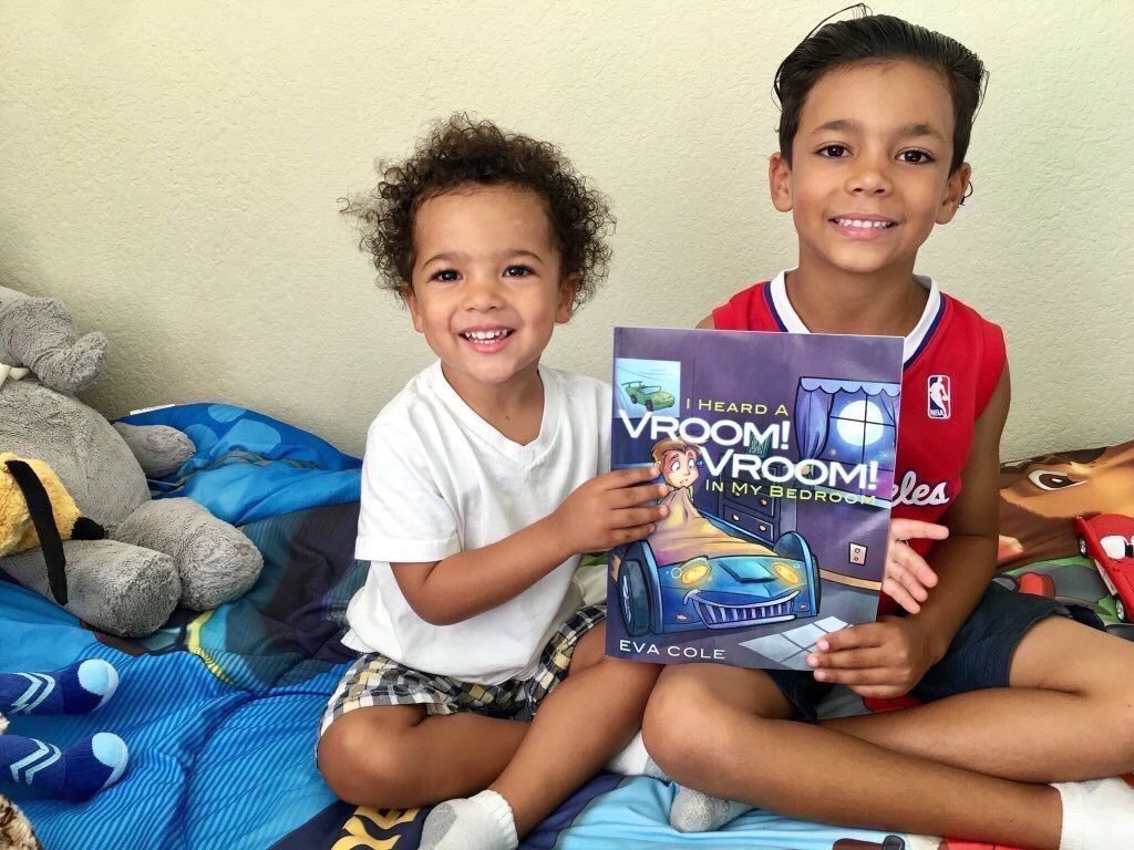 LABookCIub's tweet photo. .
@EvaColeBooks 📚 
illustrated Children’s Bed Time #Book 
in #Japanese #Spanish #English 
for all ages 

It’s on SALE now 
📚 https://t.co/cHheCcQ2na 

#TheEllenShow #LA #Burbank 
#Teachers #USC #ReadingCommunity https://t.co/1fHO7iU41H