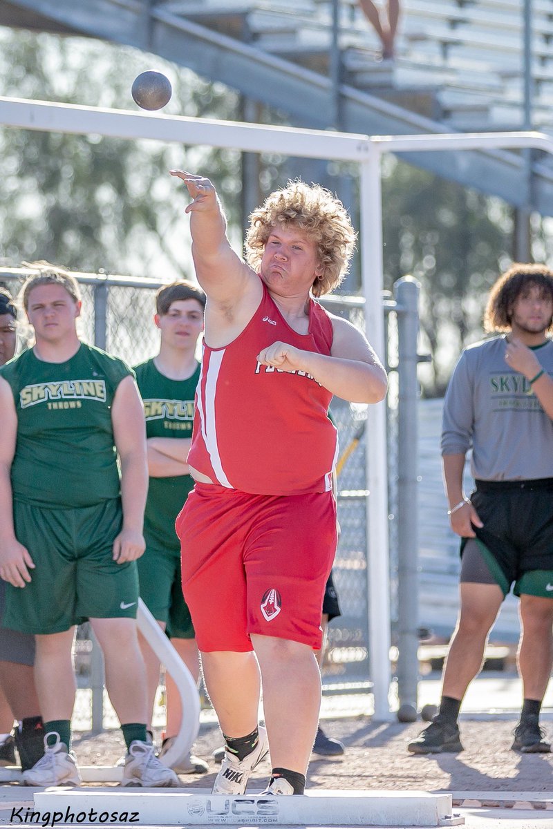 fhsgophertrack's tweet photo. Wednesday’s meet @ Skyline was a success! LET’S GO GOPHERS #FHSTrack https://t.co/P1IySDYFxc
