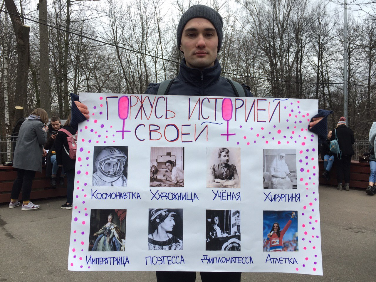 ESmUEUAX0AA1JgQ?format=jpg&name=large