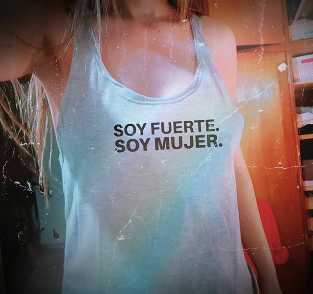 Así somos ... somos fuertes, porque luchamos por lo que queremos, porque sabemos lo que merecemos, porque no nos dejamos pisotear, porque peleamos por nuestros derechos,porque todo lo podemos. 
SOMOS FUERTES PORQUE SOMOS MUJERES 
FELIZ DIA MABELES! ift.tt/2Tz1Db6
