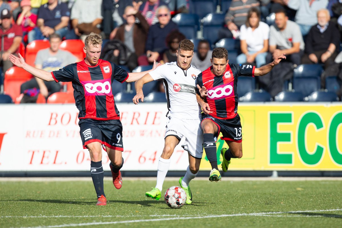 rfcliege's tweet photo. 🔚 #Winkel-RFC Liège 0-0 score final. Malgré de nombreuses tentatives au but, nos Liégeois ne sont pas parvenus à trouver l'ouverture et laissent filer deux points face aux Flandriens #WinkelRFCL #D1amateurs 🔴🔵 https://t.co/X2B2BW6wm9