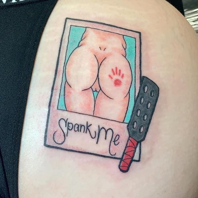 I love trying to find the absolute WORST tattoos I can and trying to improve them 😝  #tattoo #tattoos<a href="/tag/tattoo"class="tags"><span>#tattoo</span></a><a href="/tag/tattoos"class="tags"><span>#tattoos</span></a><a href="/tag/tattooart"class="tags"><span>#tattooart</span></a>