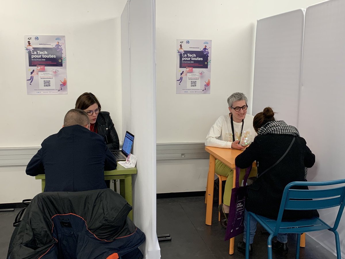digital_ladies's tweet photo. Notre Talent Center vient de se terminer, 🙏  @ckrisstyne @AutenticEmotion pour cette coordination et aux derniers bénévoles d’avoir partagé vos expériences, vos conseils @juttka @MLaureFraux et 🙏 à @poleemploi_IDF pour ces rencontres avec des participants magiques https://t.co/SEHOs85z6P