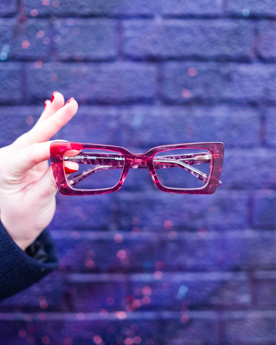 “No one changes the world who isn’t obsessed.” -Billie Jean King-
Happy International Women’s Day! What’s your obsession?