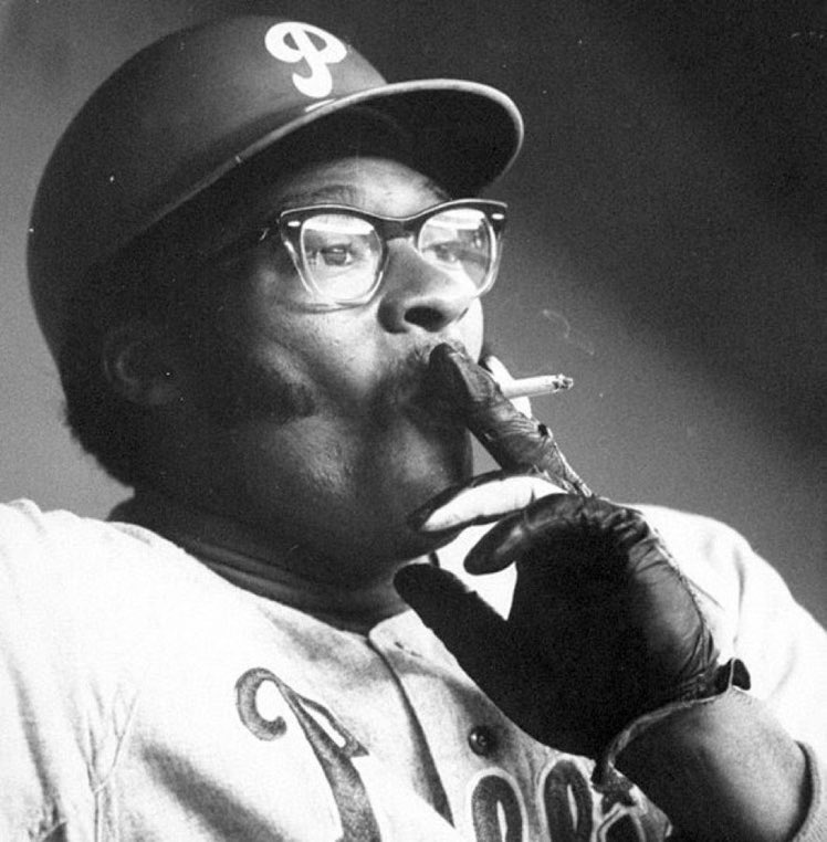 Super70sSports's tweet photo. In 1966, Dick Allen became baseball's first 40-40 man when he jacked 40 home runs and smoked 40 Marlboros a day. https://t.co/r9xDX0sOg2