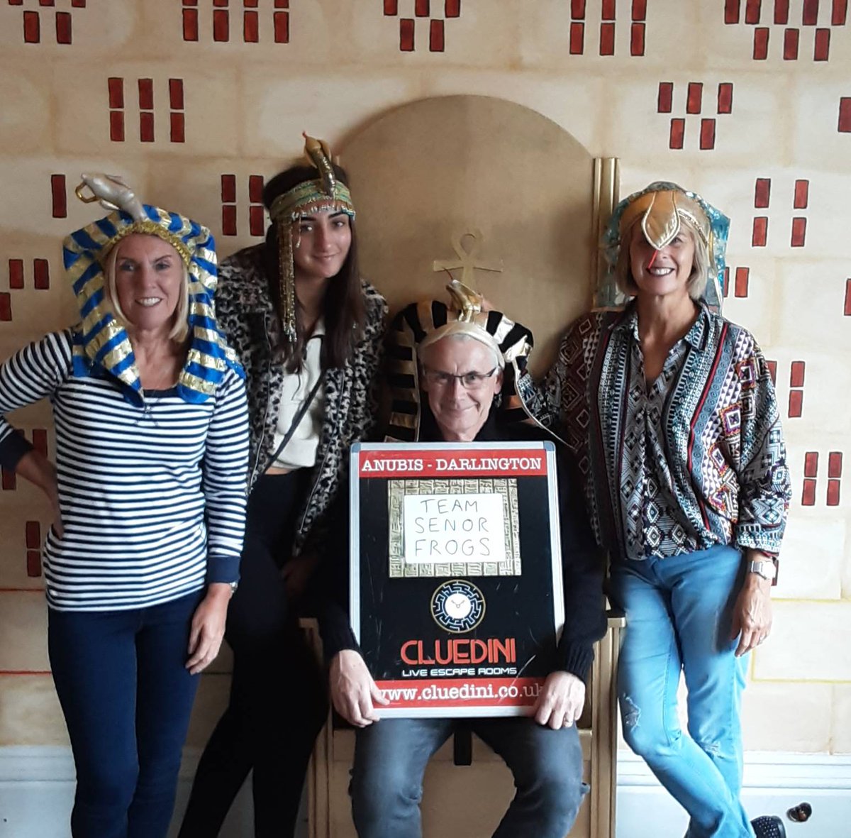 🦂 TEAM SENOR FROGS : Explorers Dave, Kim, Sue &amp; Lucy
#tombraided in 56 minutes! 

Up for the challenge?
Book Now @ cluedini.co.uk

🕰 One Hour
🧩 One Room
🔑 One Mission
