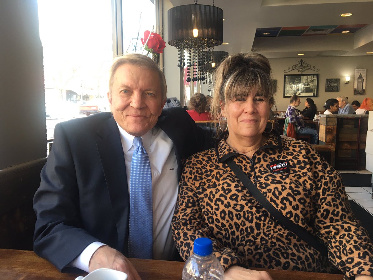 BobFiorettiChi's tweet photo. Fueled up at https://t.co/2n60Ca2spC
Great breakfast and great hospitality.
To our server, Deborah, thank you!
Deborah is #ReadyForFioretti
Be like Deborah.
Punch 144 for Fioretti for State’s Attorney
And happy birthday to the Cozy Corner chef! 🎂 https://t.co/MuCbaw4MPF
