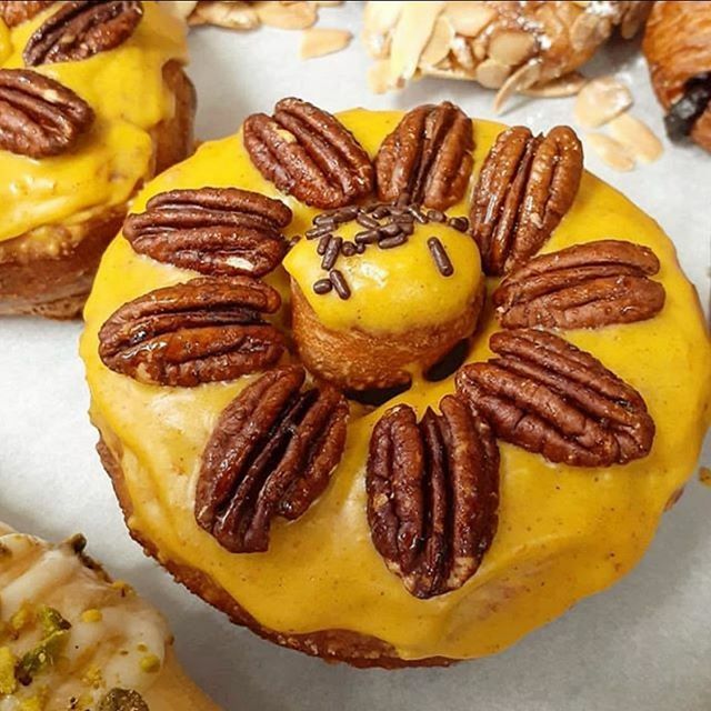 Everyday we have a different flavor of donut for you!! Come and discover what we Have today 🤪✨ 🍩