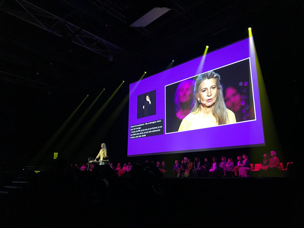 .<a href="/nadaletteLFS/">Nadalette La Fonta</a> "Ça m’a pris du temps pour que je sois une femme debout devant vous. On m’a réveillée paraplégique, j’étais altérée dépendante, je n’étais plus rien, plus debout. Il m'a fallu 9 mois dans un hôpital pour j’écoute enfin ma voix. " #DeboutCitoyennes #8M2020