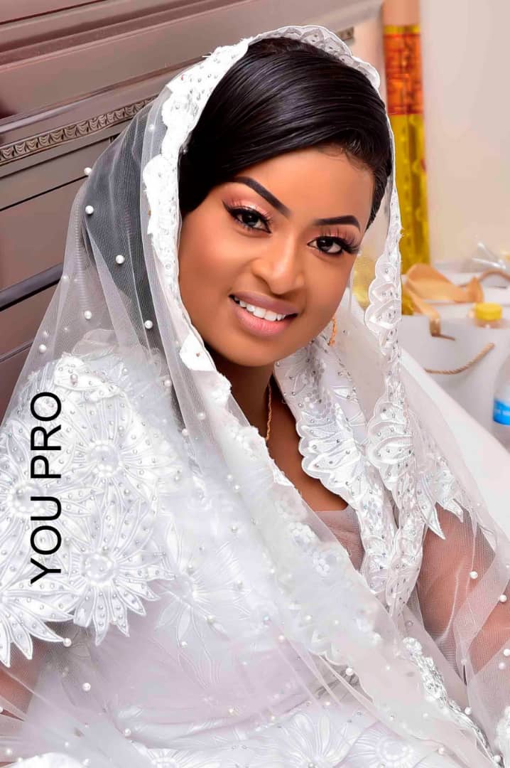 amathdiouuf's tweet photo. Mrs Diouf❤❤❤🙏🙏🙏 https://t.co/7E8qVEJvEA