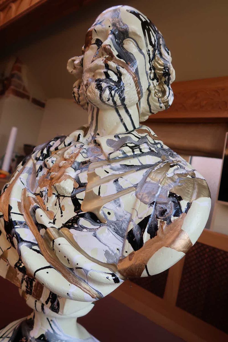 jon_stiff's tweet photo. Shakespeare Bust #2 Day 3. Completed and rather regal looking. Befitting for the Baird. #stiffyart #abstractart #shakespeare #artist #baird #artcommissions https://t.co/xYJ1b6d6R8