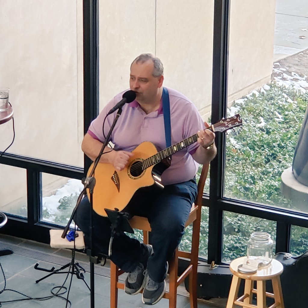 BrownHoundROC's tweet photo. What are you waiting for? Get over to the @magrochester for #brownhound Brunch Live! Here's a little tease for your tastebuds.
Live music by @stevewestmusic until 2pm! Serving until 3pm. #brunchlive #brunchtime #brunch #brunching 🍾 🍽 #bloodymary https://t.co/NVqnDTZdIq