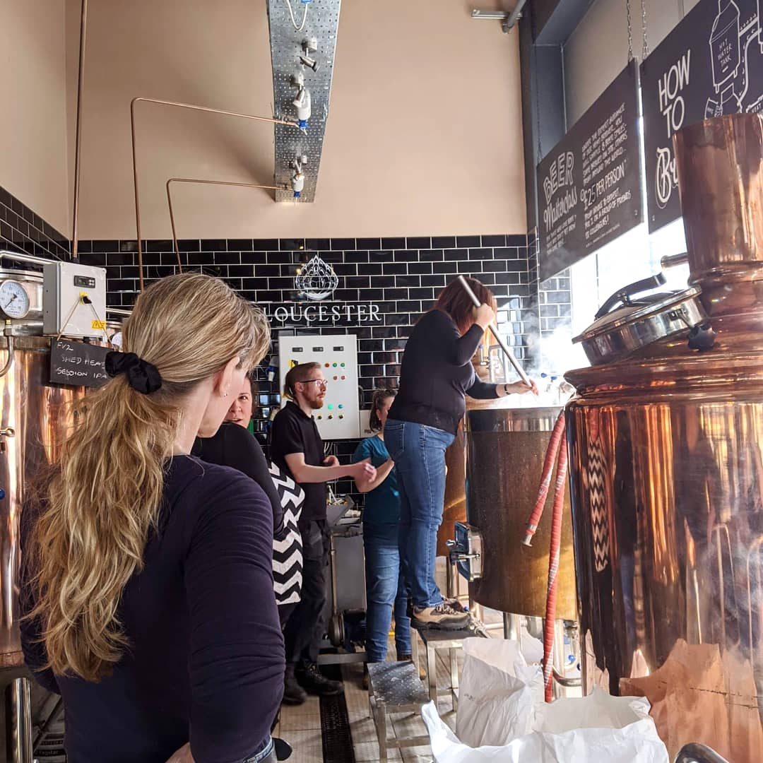 glosbrewweek's tweet photo. Happy International Women's Day ♀️ There are some wonderful ladies brewing the Unite Tribute Beer at @BKGloucester today 🍻 embracing and celebrating all women!

Come and try this brew when it launches at #glosbrewweek 🎉

#InternationalWomensDay #iwd2020 #IWCB https://t.co/3iNwA7pHUo