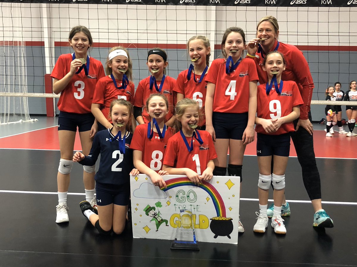 SullyPop's tweet photo. Adidas Bluegrass Tournament GOLD CHAMPIONS!!! 🏐🏆🥇@NKYVC https://t.co/NFL1fDutrM
