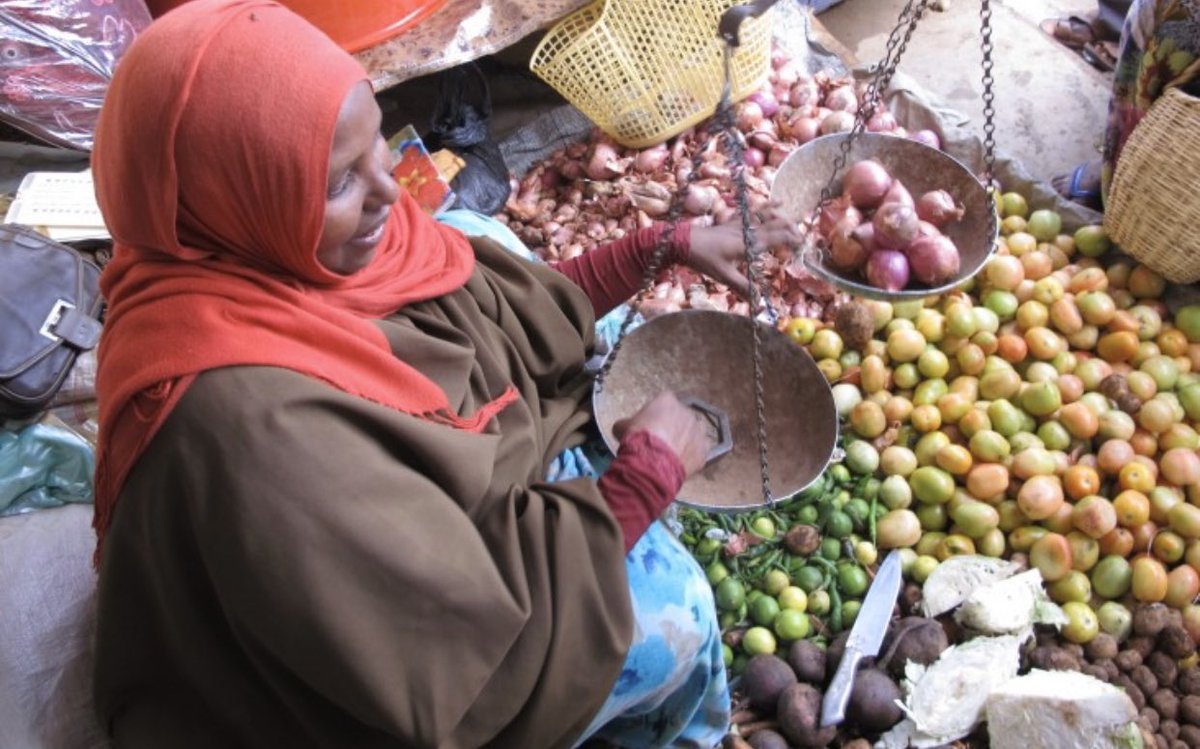 hooyoanisa's tweet photo. I celebrate you everyday, you empower me to fight for our future 🇸🇴. #InternationalWomenDay2020 https://t.co/5Gu1oy6z0b