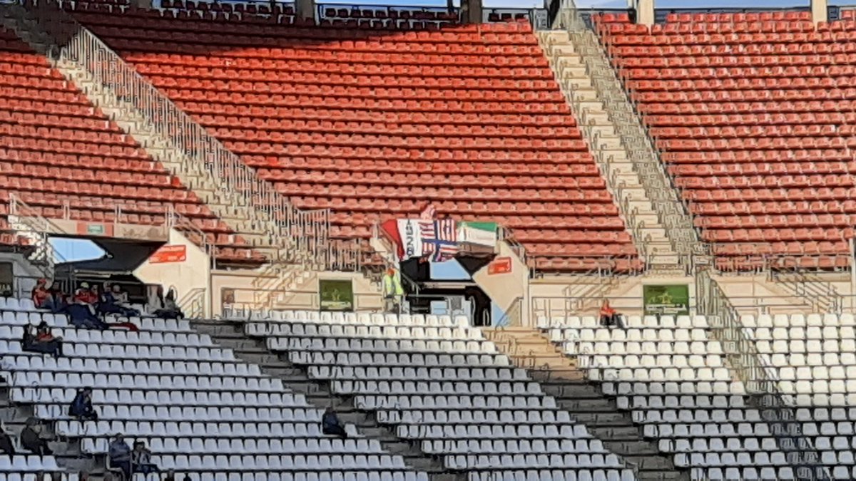 CDDonBenito_'s tweet photo. ♥️⚪♥️ "Nunca caminarás solo"

Enhorabuena a este socio del @Cddonbenito1928 que acompaña al equipo allá donde vayamos

👏👏👏👏 https://t.co/RJ5LFStPMB