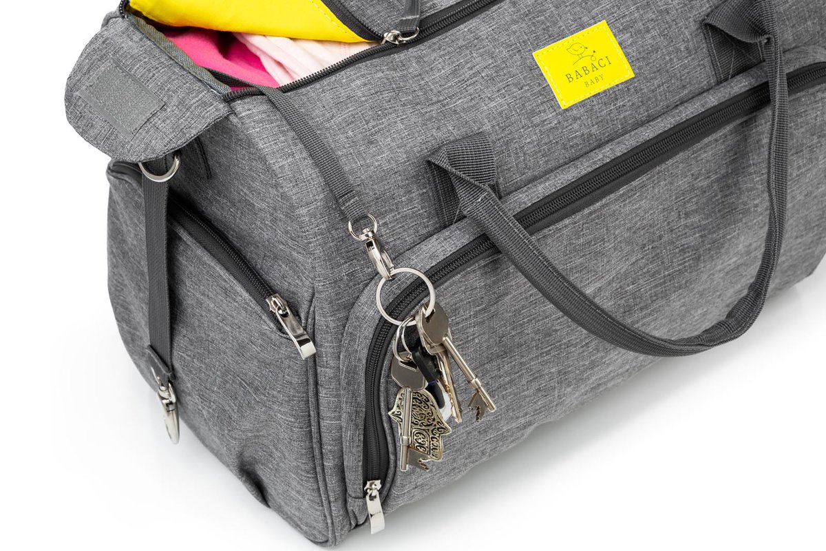📌 Did you know that the #BabaciBaby Grey Duffle Waterproof Bag is so comfortable and versatile? It suits both for mom and dad! You can carry it as a tote, shoulder, or messenger bag!

Time to get yours now!
babacibaby.com/product-page/b…
