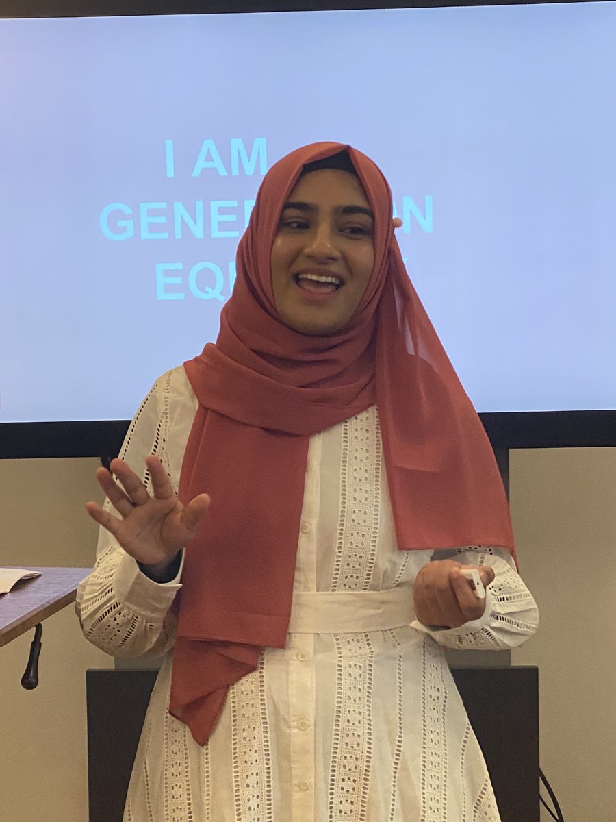 ywibTO's tweet photo. There’s hundreds of women who came before us and paved the way. We may never know of them all... but we are those women for future generations. @KDJWaseem #bmostackt #ywibTO #IWD2020 #InternationalWomensDay https://t.co/mdbqkIxE2T