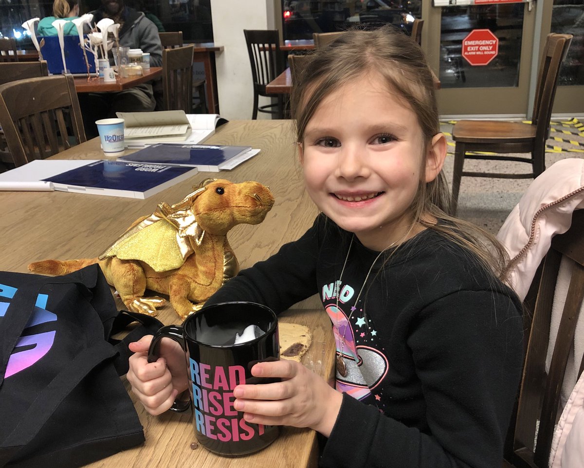 PaigeForOregon's tweet photo. Today we march for #WomensRights on #InternationalWomensDay
My 6 year old daughter just now: Looks like it’s gonna be another 4 years til we maybe get a girl President.... 🙄
#WomxnsMarch #TheFutureIsFemale #WaitingForWarren #DemCastOR #FemmeCast #DemCast #FBR #readriseresist https://t.co/3rPcWx6Ew6