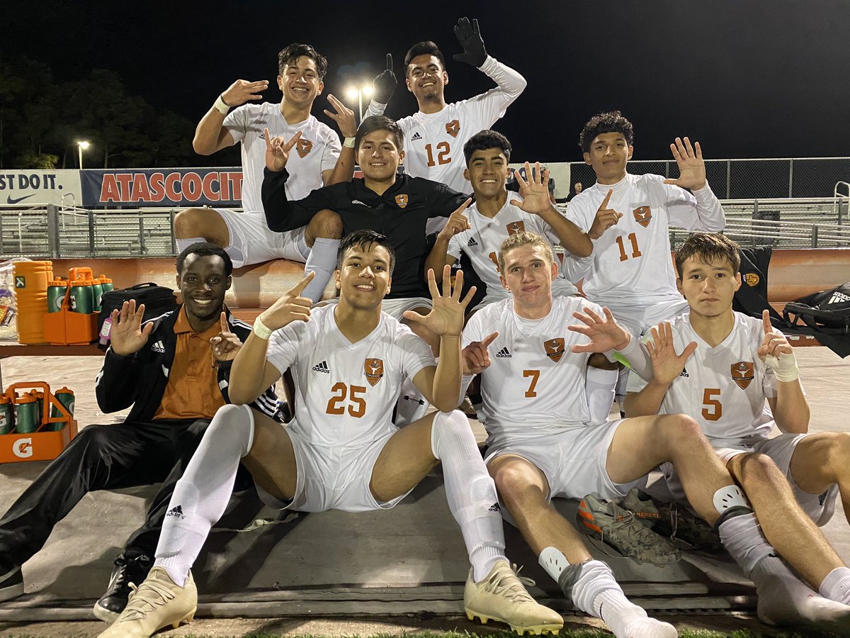 DobieBoysSoccer's tweet photo. District Game 14 - SENIOR NIGHT: Tomorrow, Monday 3/9 at 6:00 pm vs. Sam Rayburn at VETERANS! Come out and help us honor our class of 2020 SENIORS and to celebrate our 2020 District Championship!!! #DobieSoccer 🐂⚽️ #dobiepride 🤘 #ALWAYSHUNGRY 🦍 https://t.co/gMmdk28hbq