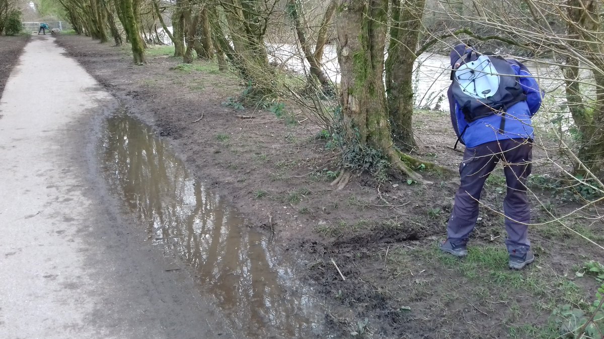 HaileyPkCardiff's tweet photo. Lovely 3 hours working on park even when sky went black &amp; huge downpour we carried on working. Cleared silt, mud &amp; debris off one of paths &amp; still stopped for tea &amp; cake https://t.co/VvufFB28ro