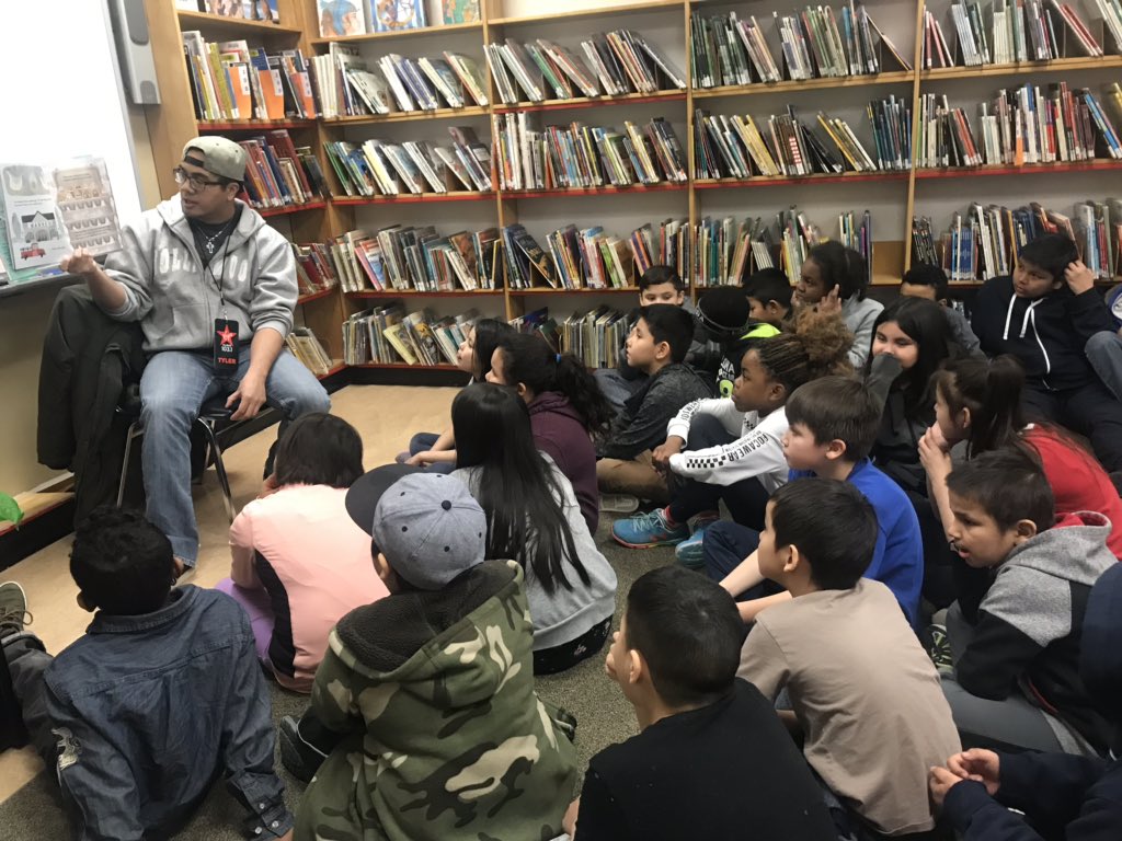 Flashback to this past February, which flew by fast! 🚀
We’ve had many great guest readers come into our school and read wonderful books. Thank you for taking the time and instilling the importance of reading! <a href="/DufferinSchool/">Dufferin School</a> <a href="/tylermagz/">Tyler Magz</a> <a href="/wpgpolice/">Winnipeg Police</a> #Team14