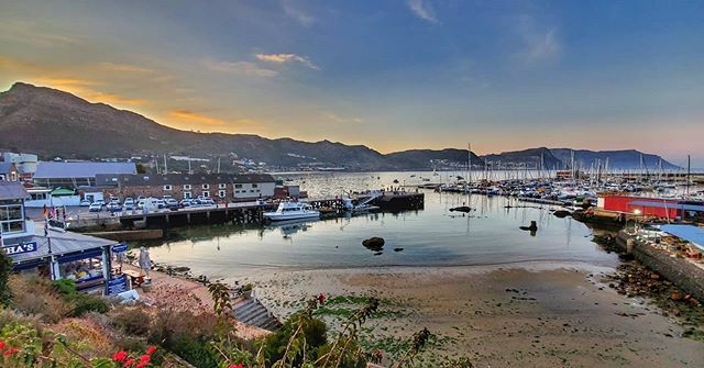 It was a lovely evening in Simon's Town, S.A. ift.tt/2TH67ek