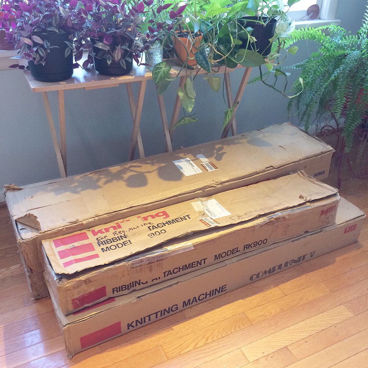 machineknits's tweet photo. Sort of new-in-box Knitking standard and bulky gauge knitting machines with ribber attachments! This will be a very big job for cleaning and repairing but I can’t wait to get them up and running ☺️
#knittingmachine #knitting #brothermachine #knittingclasses #rochesterny https://t.co/mURp4y5RMO