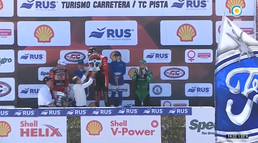 actcargentina's tweet photo. 📸Fantástico podio en #TCenNeuquen

🏆@BenvenutiJC (Torino)
🏆@MWernerOK (Ford)
🏆@AgustinCanapino (Chevrolet) https://t.co/PUUeQ33U3i