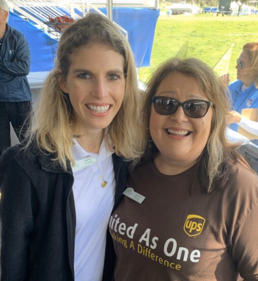 Second day representing HIS House with my UPS folks at the Hoag Golf Classic #hoagclassic2020 #upsvolunteers #militaryappreciation  @ Newport Beach Country Club, Newport Beach @HISHouseOC @SoCalUPSGrowth