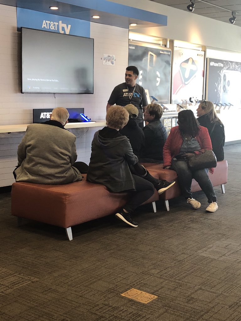 You get a Demo.. you get a Demo! You get a demo!
<a href="/alex_quinones92/">Alejandro Quinones</a> at the <a href="/CrestwoodStore/">Crestwood’s Finest</a> showing all our customers the wonderful AT&amp;T TV @joe_boxer44 @Summitin2020 <a href="/Jose1GZ/">Jose</a> <a href="/BWilkns/">Brittany Wilkins</a> #GLM #Cashwood #ATTtv