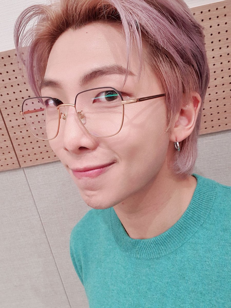 namjoon_ttb's tweet photo. Fotinha pra vcs 💕💕 
Estou morrendo de sdds, desculpem está tão sumido :( https://t.co/SmLOwJxjb7