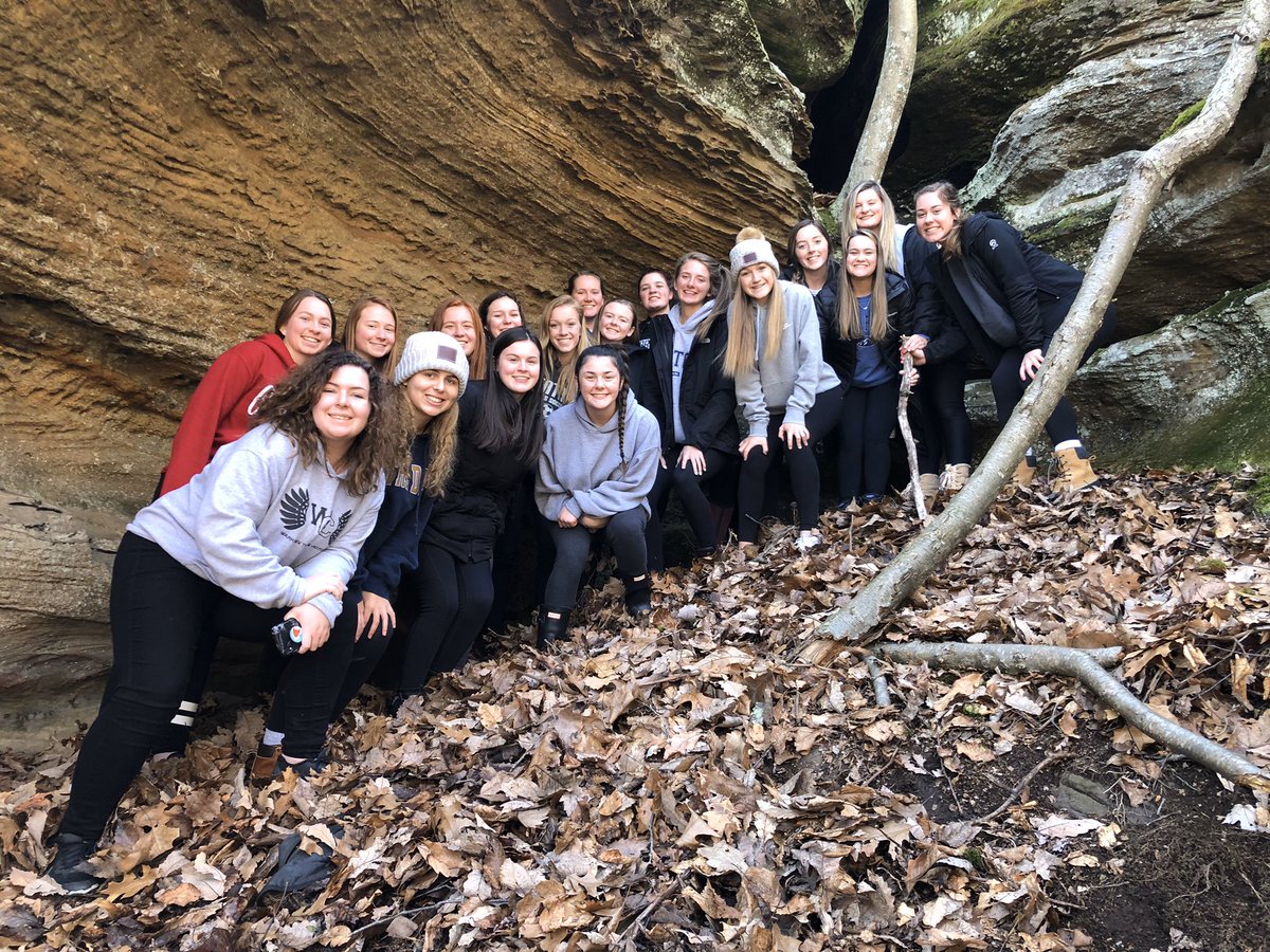 HawkieWchs's tweet photo. The Warhawks had an amazing weekend in Hocking Hills! Looking forward to spring break for even more fun! 😁🖤🤍 https://t.co/glvZBxb5PF