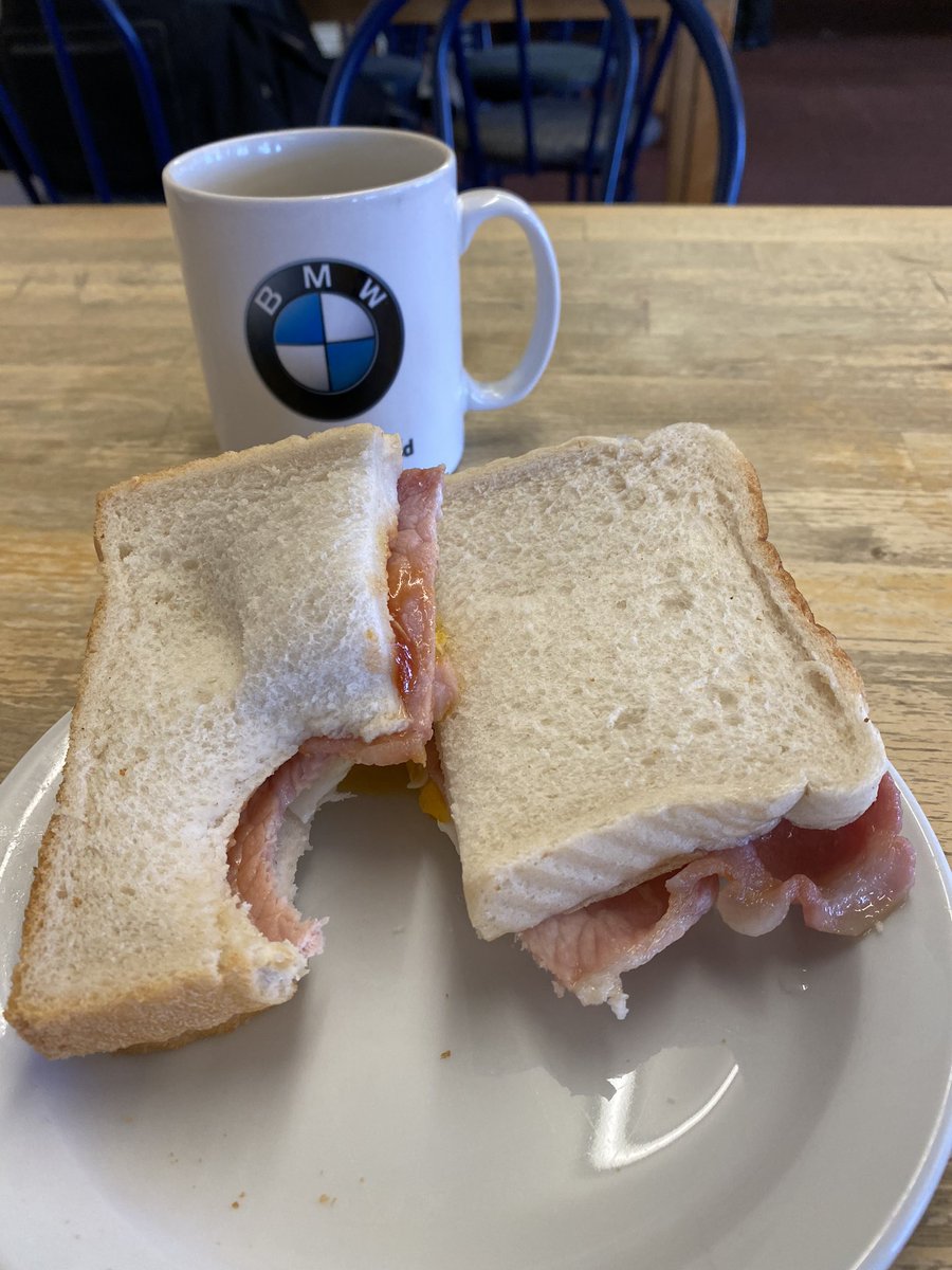 edbaker1965's tweet photo. A great weekend, very productive in lots of ways , mostly on two wheels with a trip to my favourite Sunday Breakfast stop , followed by cleaning and the awesome #ACF50 #TwoWheelsBetter https://t.co/PgUZOzm9GR