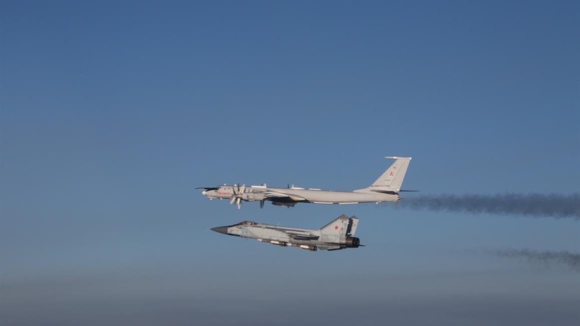 More photos from yesterday's flight with one Tu-142MK and a Tu-142MR aircraft with a MiG-31 escort. 3/ https://vk.com/milinfolive?w=wall-123538639_1373862