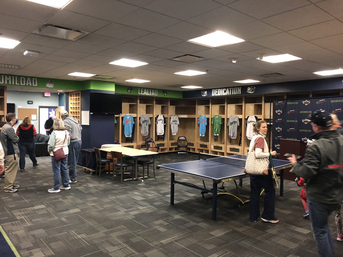 CDrewMiller's tweet image. Free events like this Preseason Party show a strong appreciation for the fan base. Really appreciate it @GoStripers. Bring on the season!! @MiLB @MiLBPromos