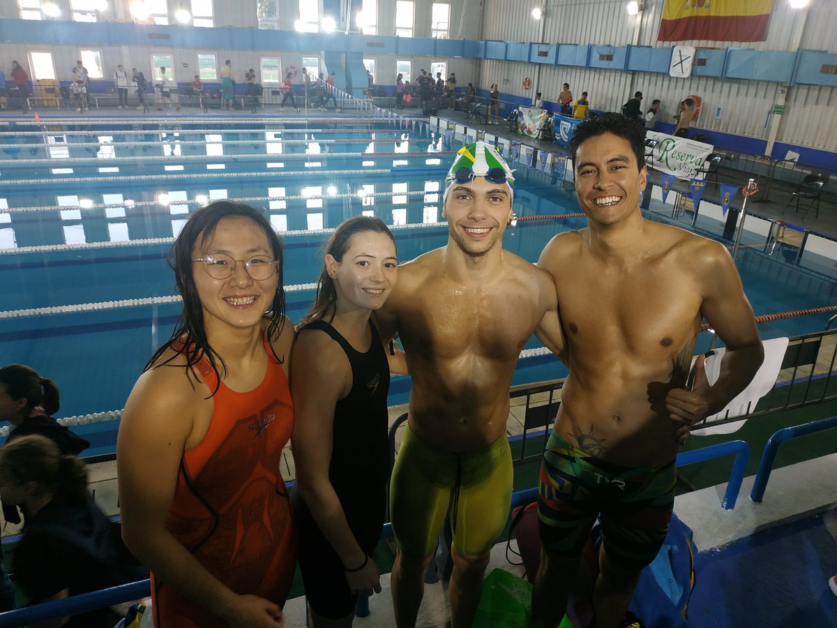 CNMAIRENA's tweet photo. ¡Esto se termina!. Luchan hasta el último metro nuestr@s chic@s del 4x100X Mixto y se quedan a las puertas del podium. Han nadado @andreacnur04 @Vitter46 @Fco_Saul98 e @inesmariahans
¡Buen trabajo EQUIPO!. 👏👏👏
#SentirYVivirComoUnNadador
#CtoAndInv https://t.co/Ui5NhLYU9g