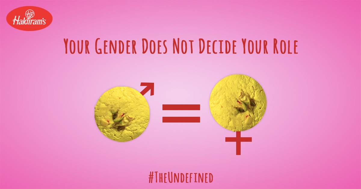 HaldiramSnacks's tweet photo. We are finally spilling the beans on who did what. Cooking, just like craving, is gender neutral and so is everything else. Your gender doesn’t define what you do. Simply put, #ItDoesntMatter.
#Haldirams #TheUndefined #EachForEqual #InternationalWomensDay #IWD2020 https://t.co/HjWr2YNokv