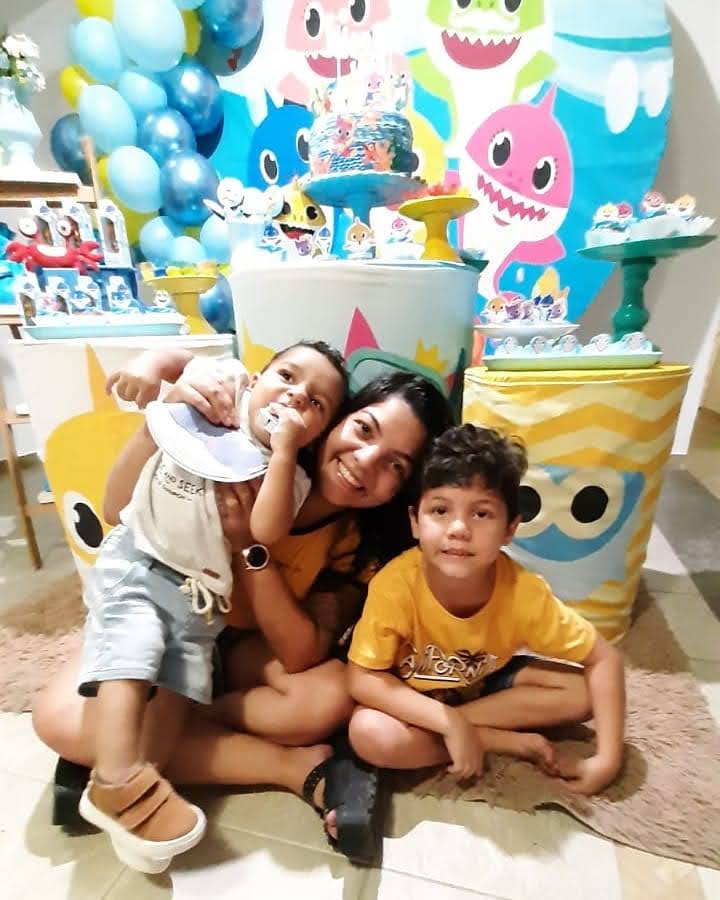 MiirandaCaarol's tweet photo. O verdadeiro significado, sigo na minha luta e trabalhando dobrado ,tudo de melhor pra vocês e minha meta,  assumir, Amar e dar o mundo por voces ❤ https://t.co/7kVmeWhyUJ