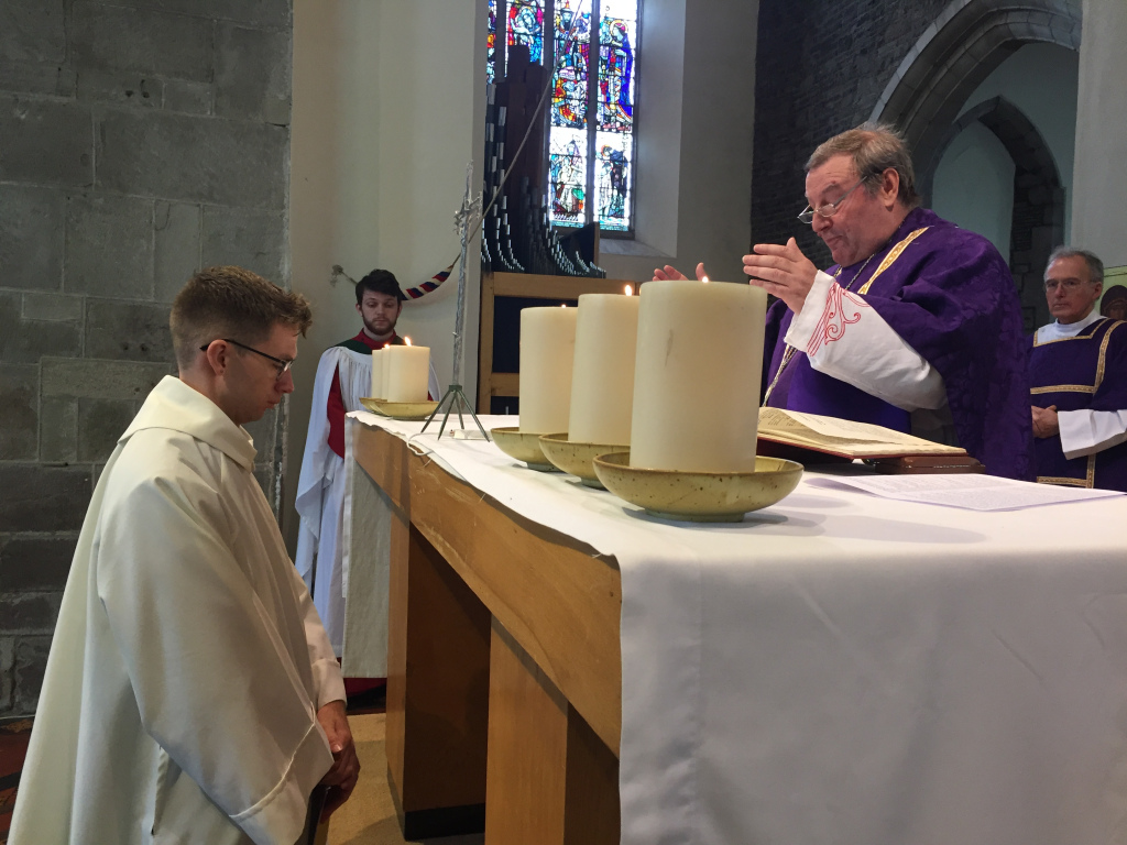 Hello Br Nathniel / Goodbye Fr Mark holywellcommunity.wordpress.com/2020/03/08/hel…