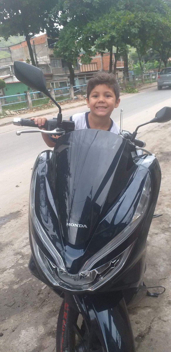 MiirandaCaarol's tweet photo. O verdadeiro significado, sigo na minha luta e trabalhando dobrado ,tudo de melhor pra vocês e minha meta,  assumir, Amar e dar o mundo por voces ❤ https://t.co/7kVmeWhyUJ