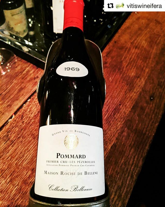 Roche de Bellene tweet media