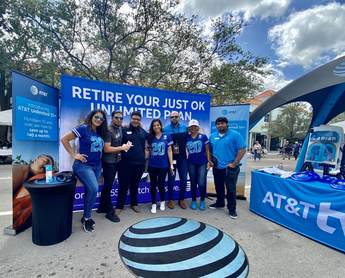 StoreCoral's tweet photo. Carnival of the mile!! Proudly sponsoring this event with the coral gables community !! Pass by and enjoy giveaways , games and ATT TV demos 💙💙🥳🤩 #coralgables #Att #LifeAtAtt #miamispice https://t.co/X6NdbH3DRy