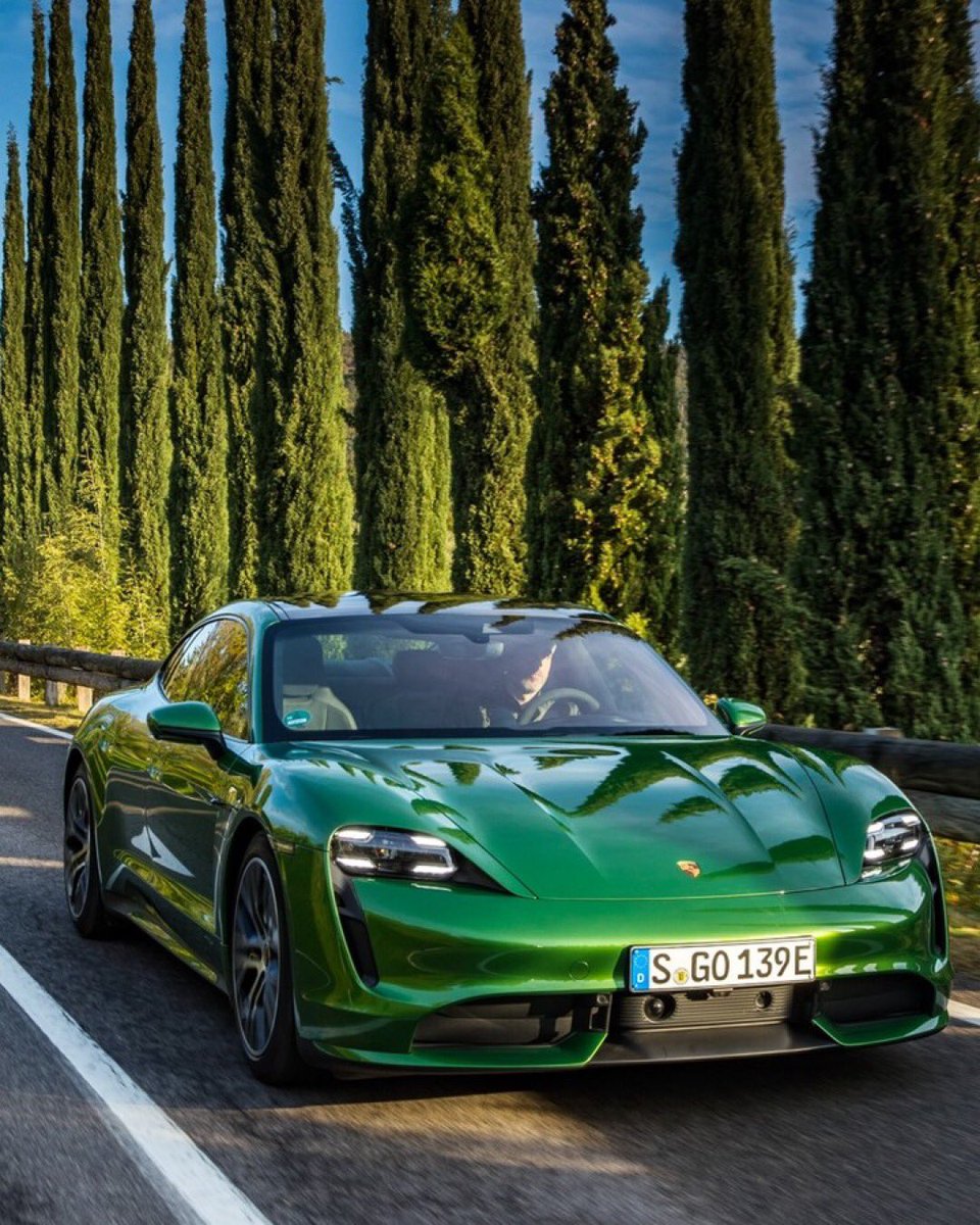 Porsche911UK's tweet photo. It comes in #MambaGreen 🐍 
#PorscheTaycan 🎯 https://t.co/HABR0sy4OJ
